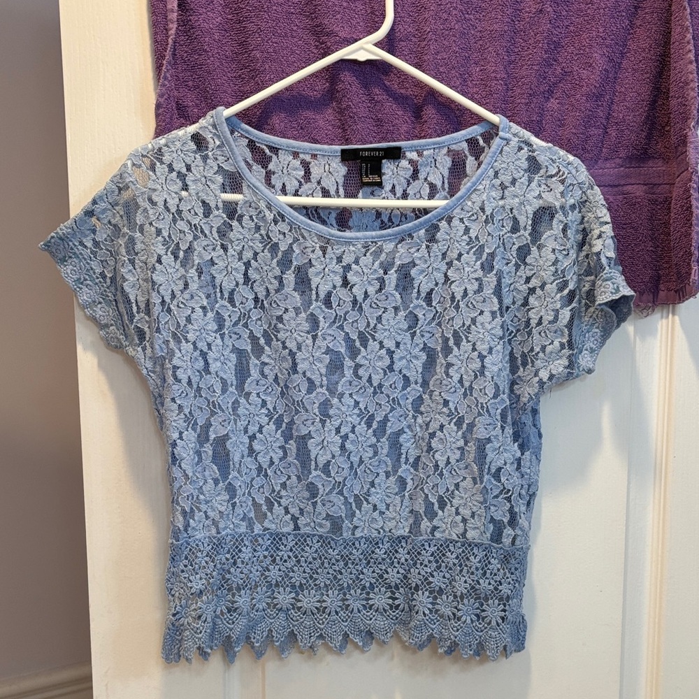 Forever 21 Light Blue Floral Lace Crop Top